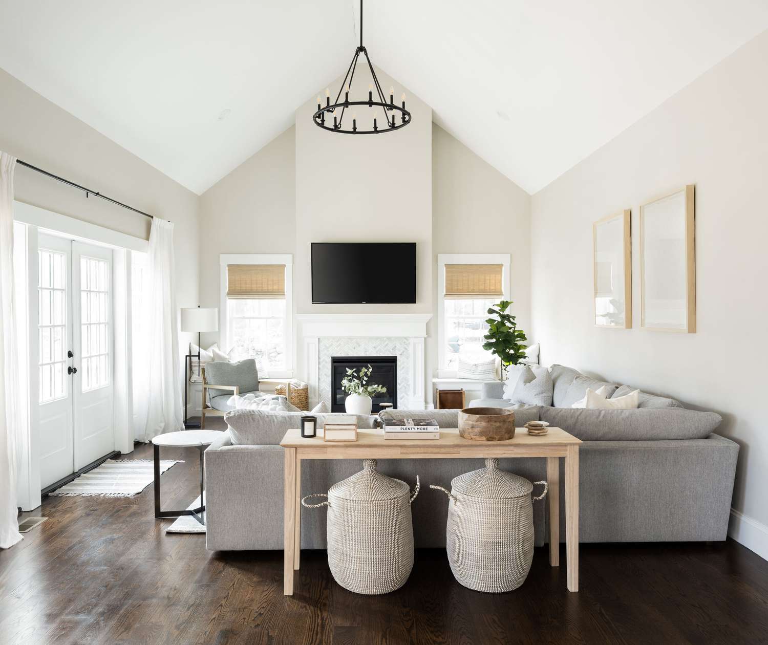 Decluttered living space?>